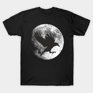 Flying Raven Crow - Full Moon Silhouette 2 T-Shirt